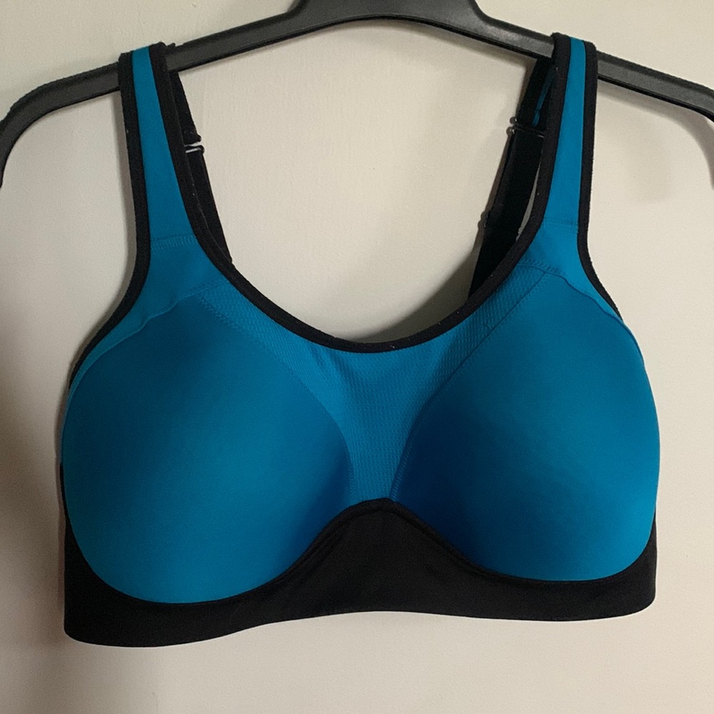 Champion sports bra